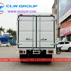Isuzu NJR 4t flatbed stake truck
