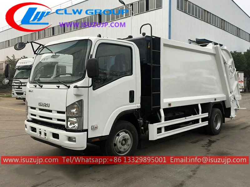 Isuzu NQR garbage compactor truck