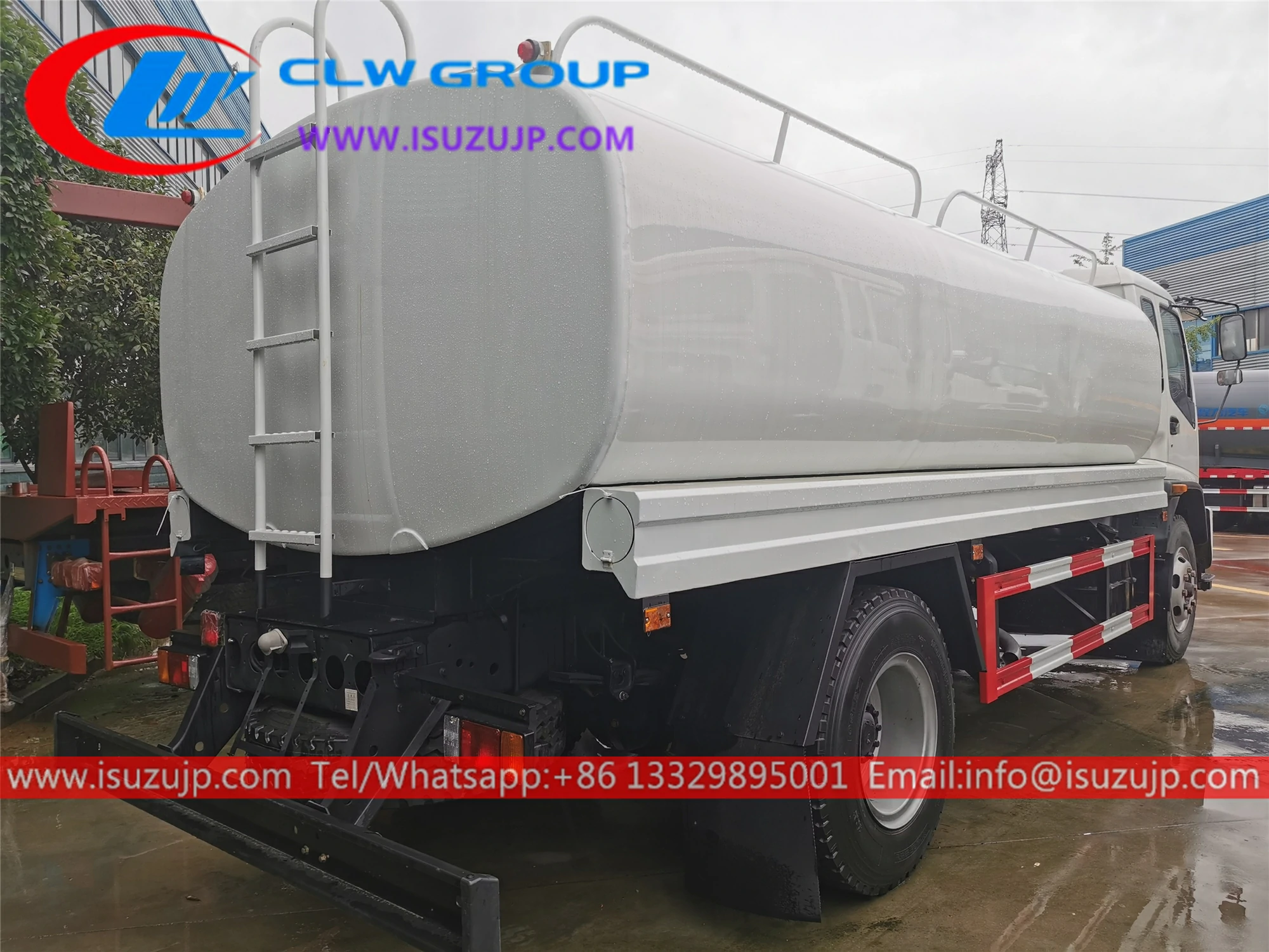 Isuzu FTR 12000liters stainless steel drinking water tanker Isuzu FTR 12000liters stainless steel drinking water tanker