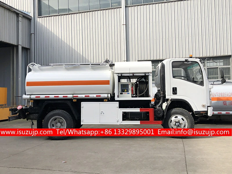 4x4 Isuzu ELF all terrain 4000liters diesel tanker 4x4 Isuzu ELF all terrain 4000liters diesel tanker