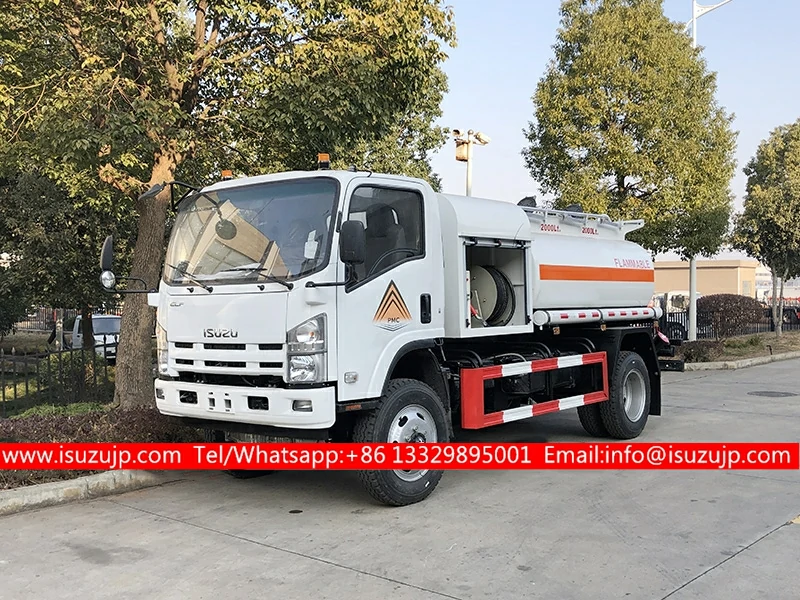 4x4 Isuzu ELF all terrain 4000liters oil refueling truck 4x4 Isuzu ELF all terrain 4000liters oil refueling truck