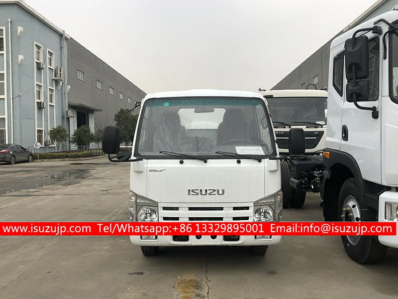 ISUZU mini 2000litres petrol tanker truck ISUZU mini 2000litres petrol tanker truck