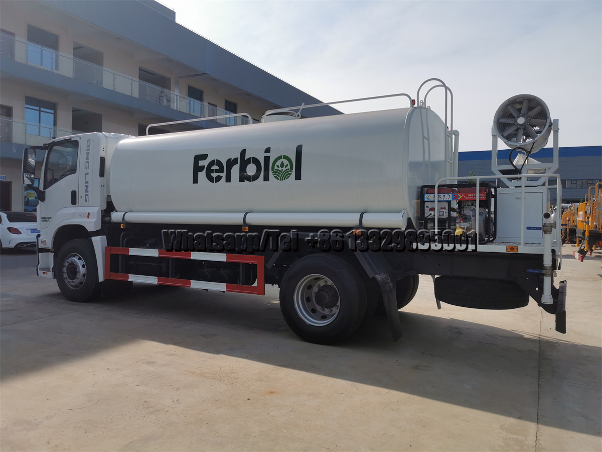 6 tyre Isuzu GIGA 12 ton water tank truck with 30m fog cannon on sale in saudi arabia (6) 6 tyre Isuzu GIGA 12 ton water transport truck with 30m fog cannon on sale in saudi arabia
