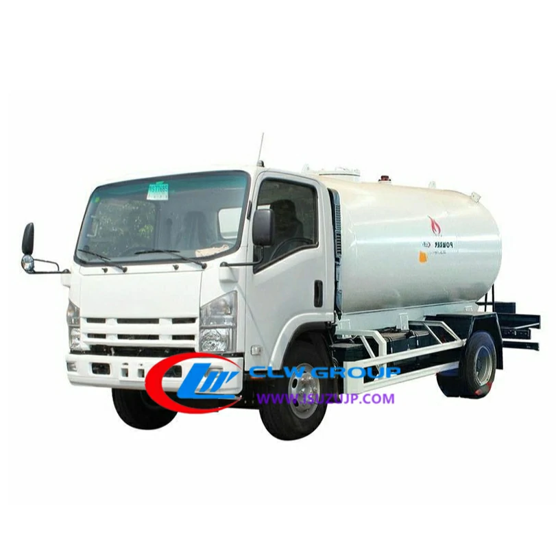 ISUZU NP Forward 2000 gallons mobile Lpg gas bobtail truck ISUZU NP Forward 2000 gallons mobile Lpg gas bobtail truck