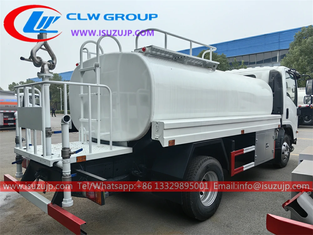 ISUZU NMR 5cube drinking water hauler ISUZU NMR 5cube drinking water hauler